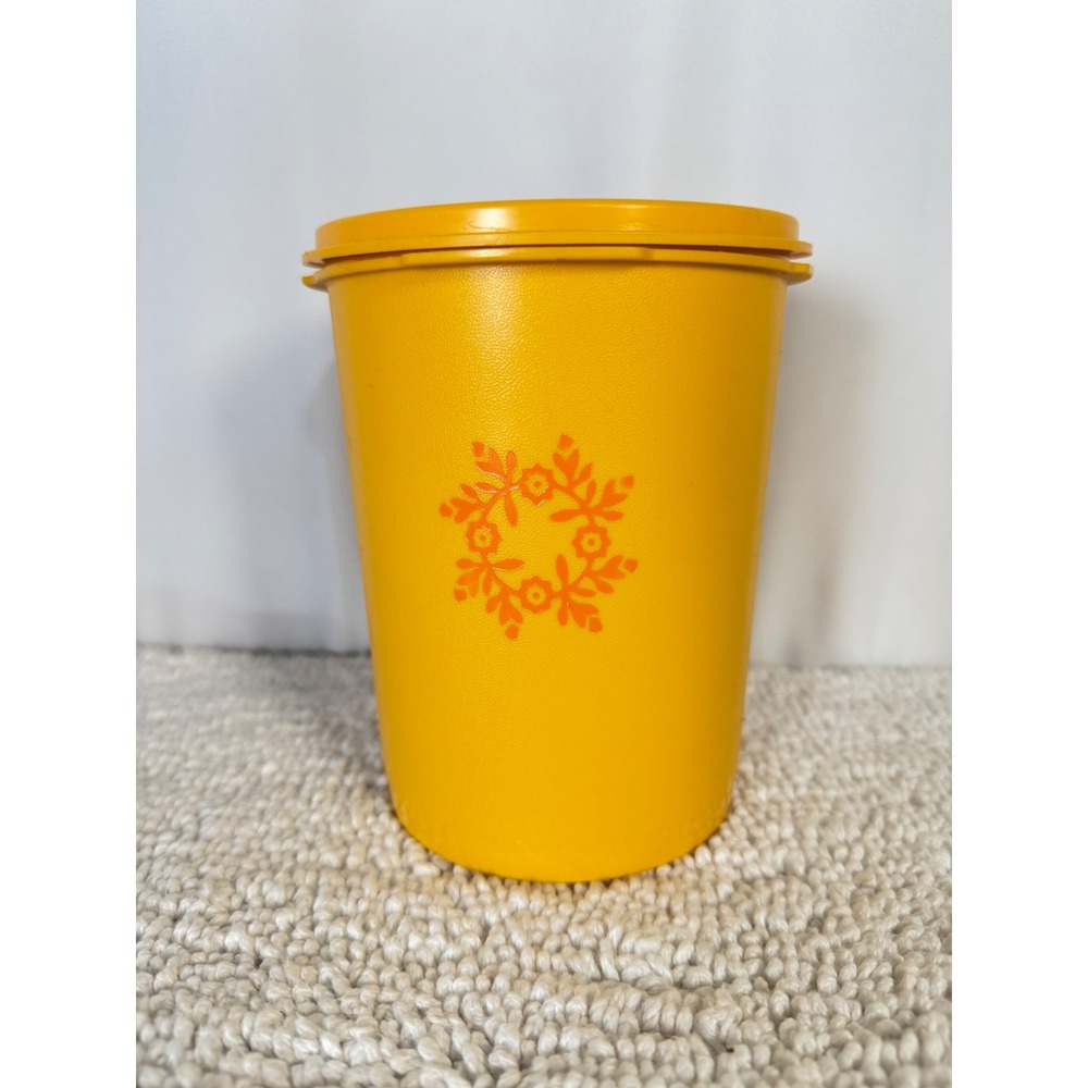 Vintage Tupperware Yellow Servalier Canister 811-4 Sunburst Lid Orange‎ Floral